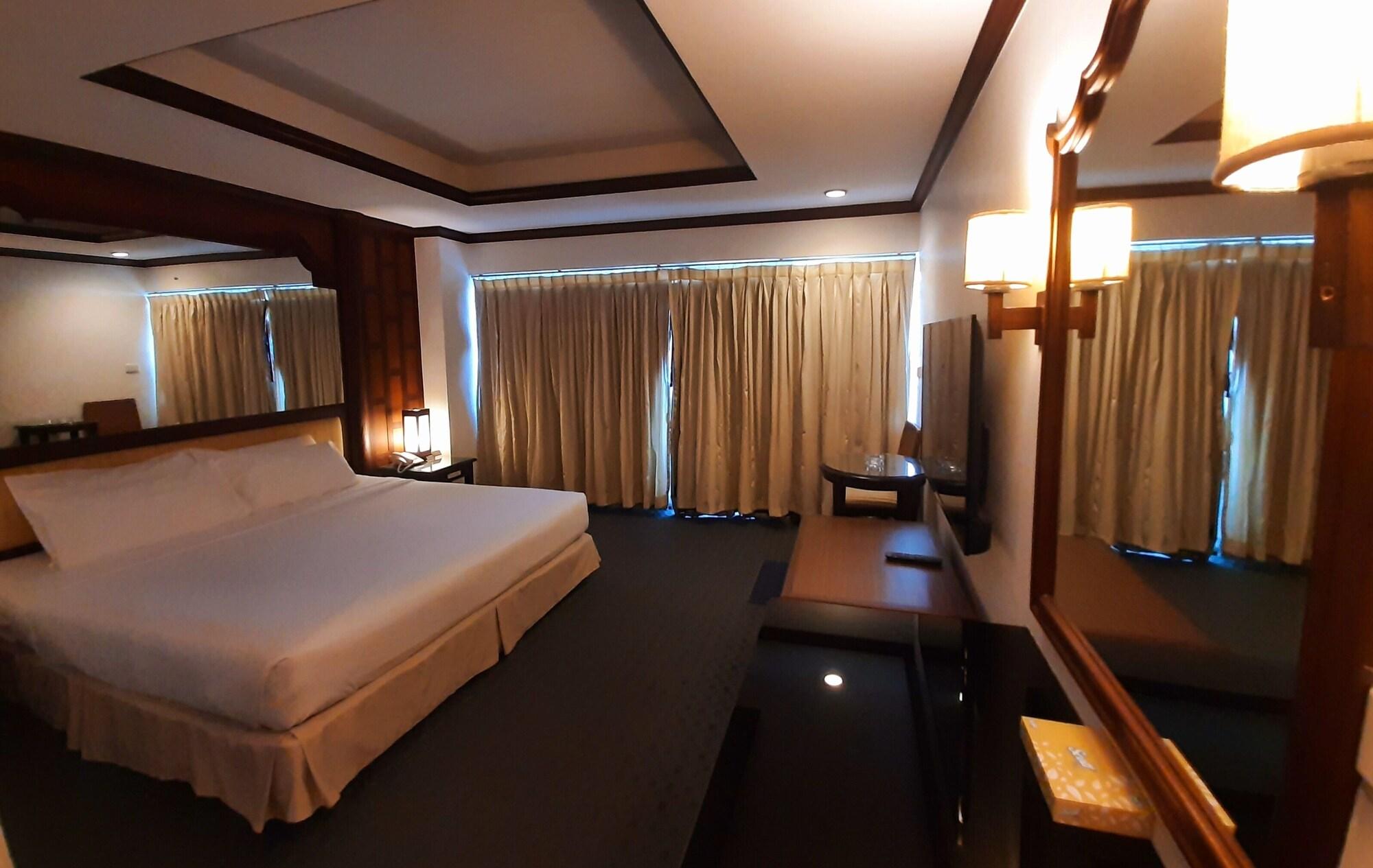 Grand Hotel Pattaya Exterior foto